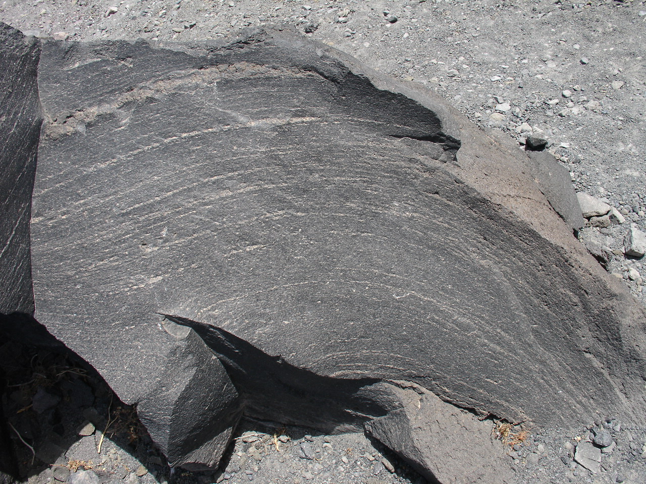 Galapagos places: An example of igneous rock © Stan Zurek 